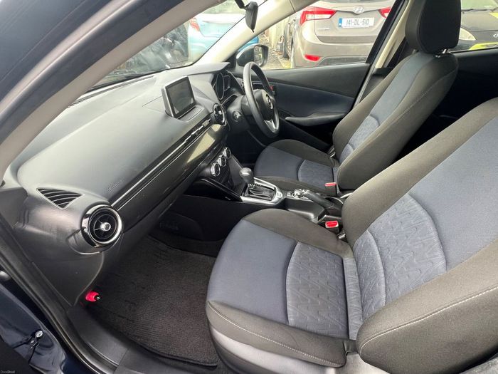 Mazda Demio 2015