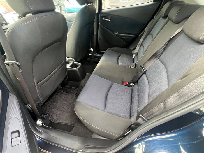 Mazda Demio 2015