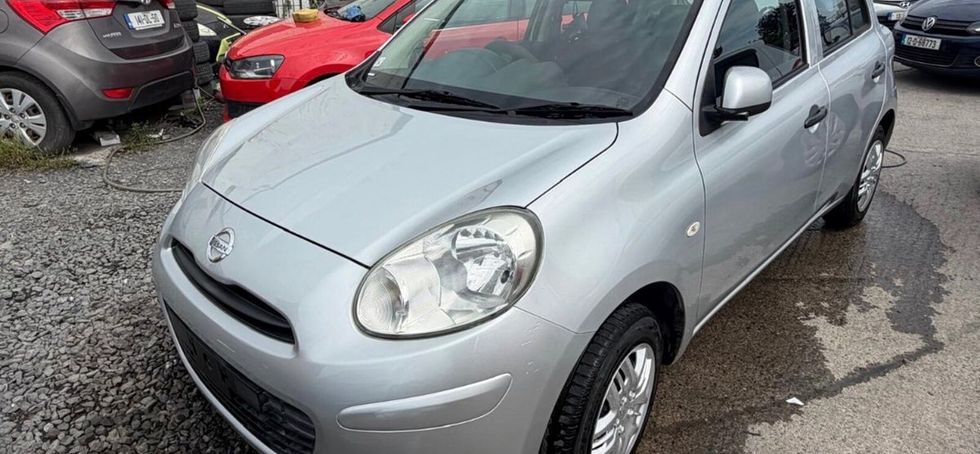 Nissan March 2013