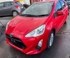 Toyota Aqua 2015