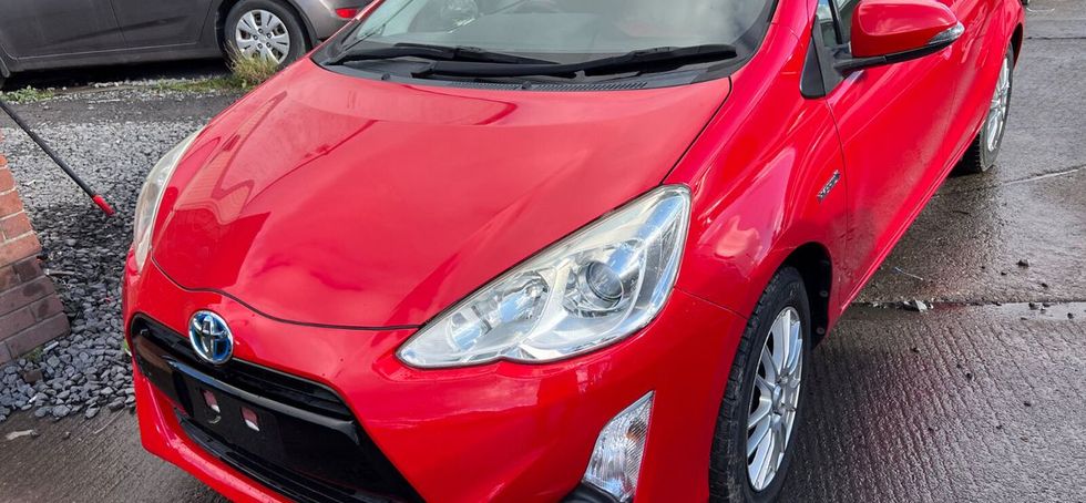 Toyota Aqua 2015