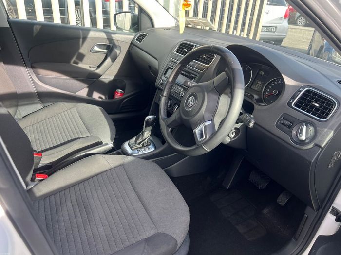 Volkswagen Polo 2013