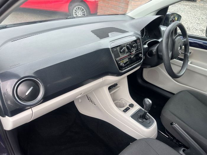 Volkswagen Up! 2018