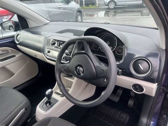 Volkswagen Up! 2018