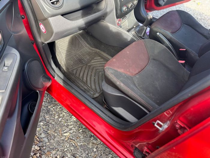 Renault Clio 2016