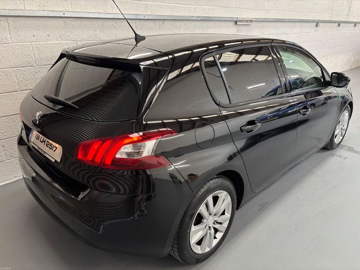 Peugeot 308 2015