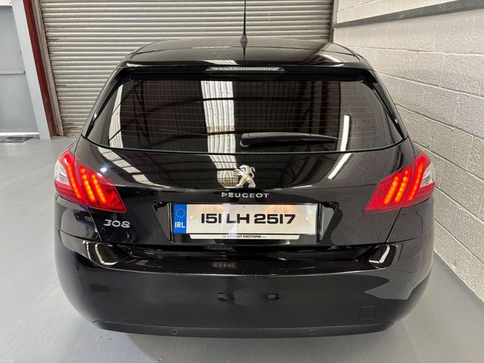 Peugeot 308 2015