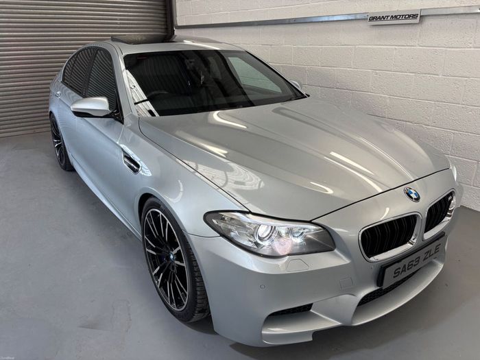 BMW M5 2013