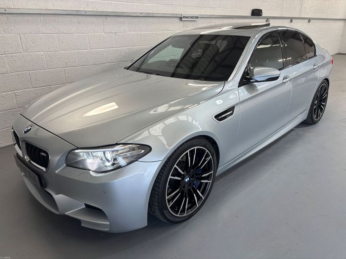 BMW M5 2013