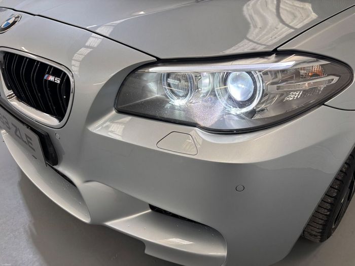 BMW M5 2013
