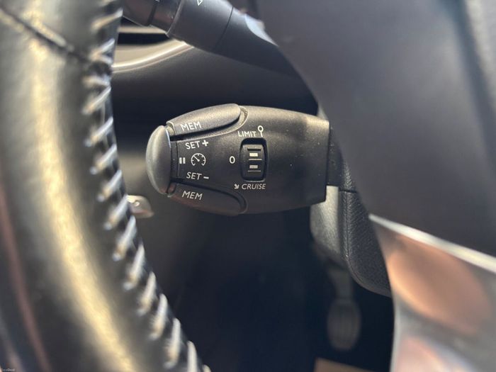 Peugeot 308 2015