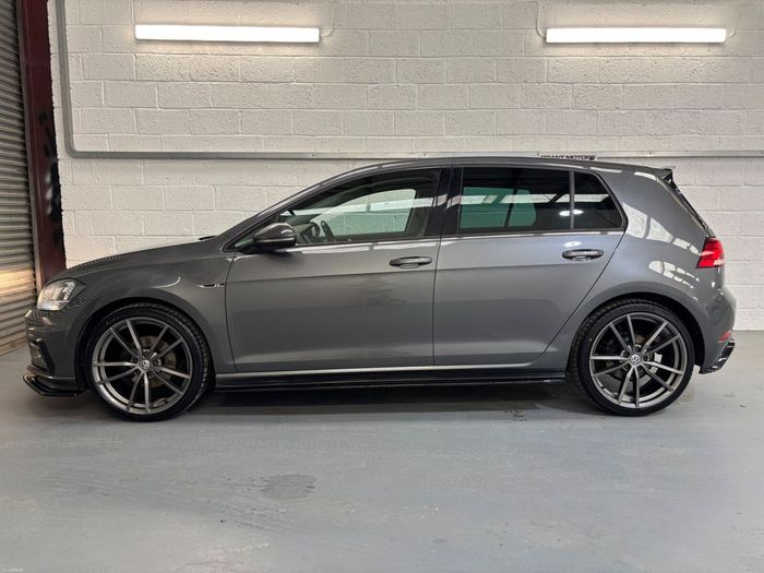 Volkswagen Golf 2020