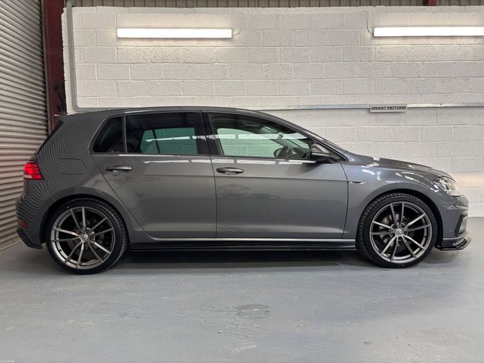 Volkswagen Golf 2020