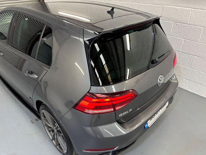 Volkswagen Golf 2020