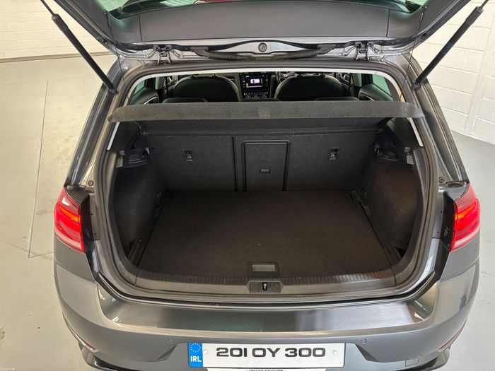 Volkswagen Golf 2020