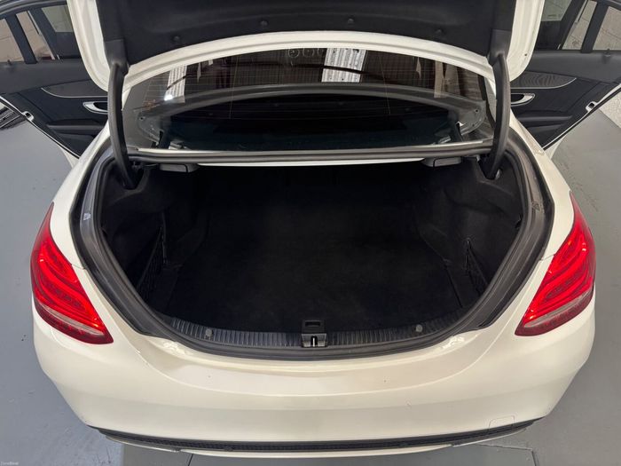 Mercedes-Benz C-Class 2018