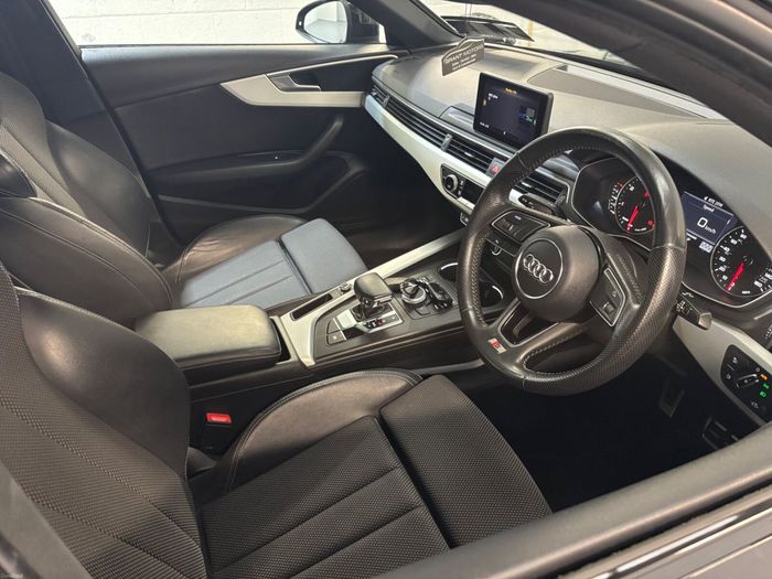 Audi A4 2017