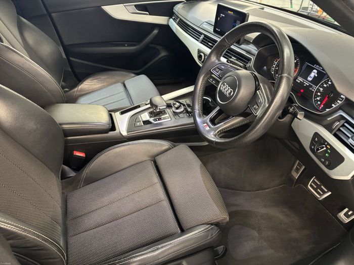 Audi A4 2017
