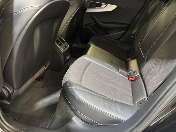 Audi A4 2017