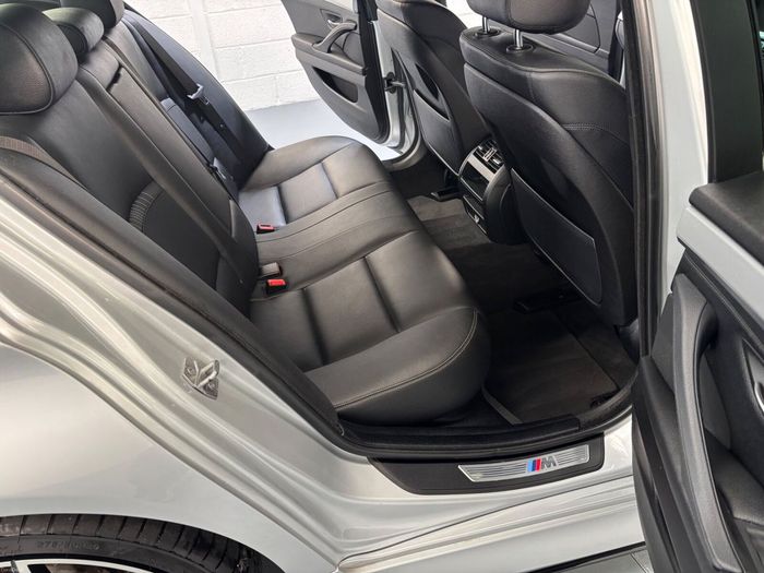 BMW 5 Series 2016