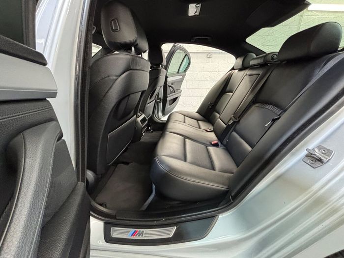 BMW 5 Series 2016