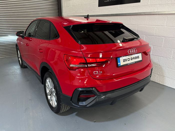 Audi Q3 2021