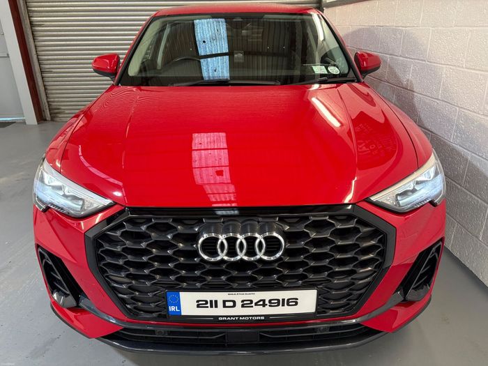 Audi Q3 2021