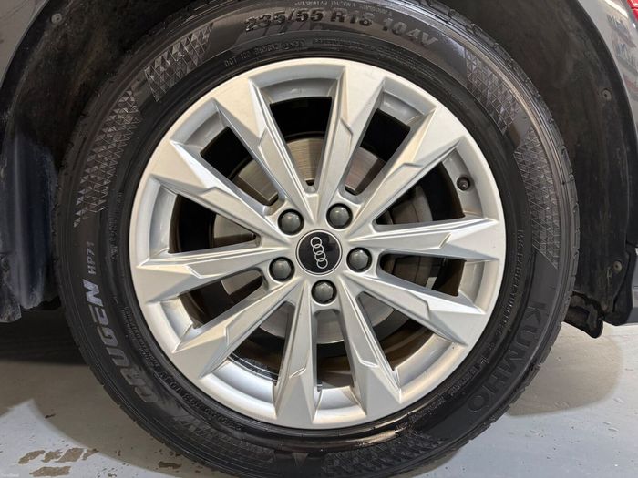 Audi Q3 2021