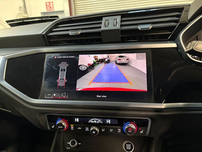 Audi Q3 2021