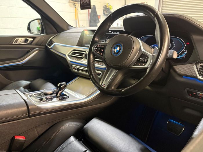 BMW X5 2021