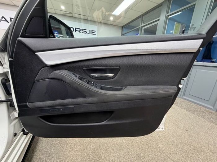 BMW 5 Series 2016