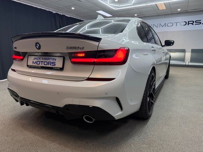 BMW 3 Series 2019