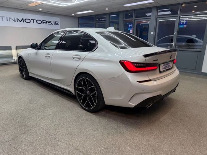 BMW 3 Series 2019
