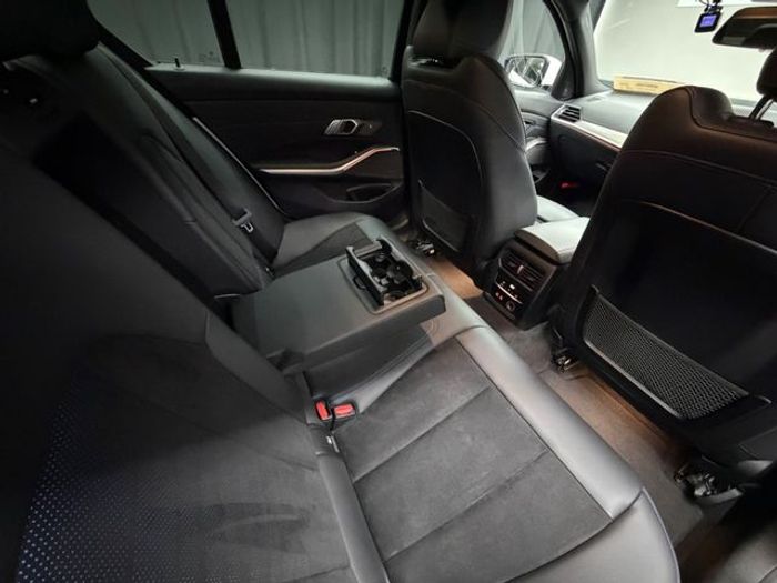 BMW 3 Series 2019