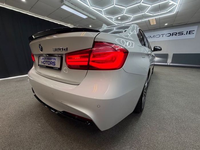 BMW 3 Series 2016