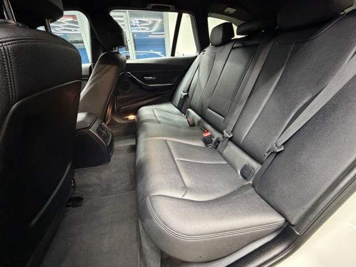 BMW 3 Series 2015