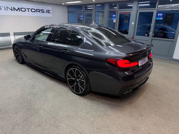 BMW 5 Series 2021