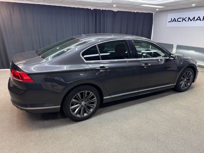 Volkswagen Passat 2020