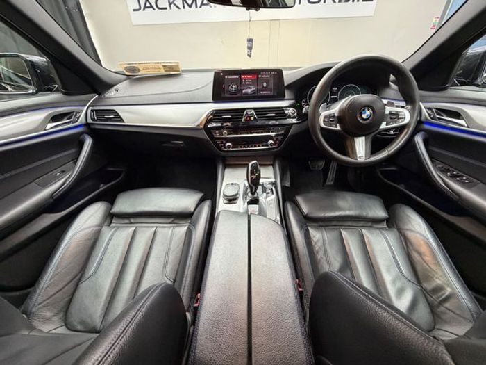 BMW 5 Series 2019