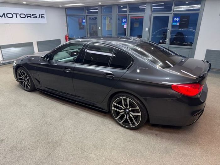BMW 5 Series 2019