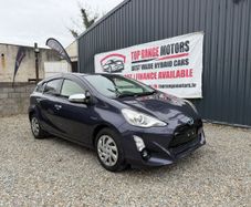 Toyota Aqua 2015