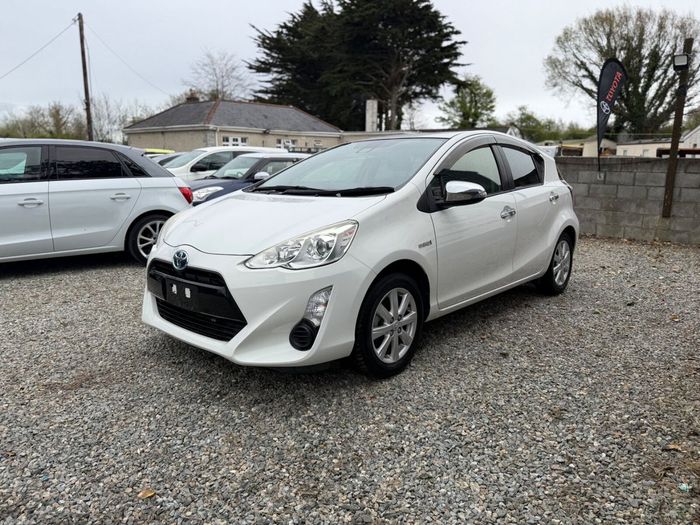 Toyota Aqua 2016