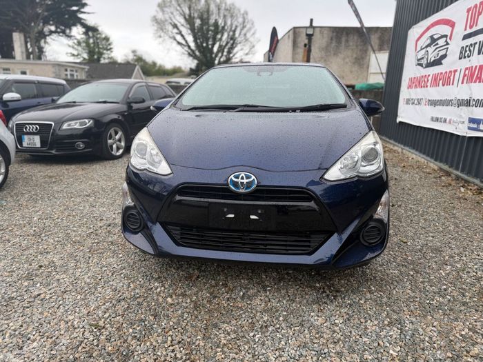 Toyota Aqua 2016