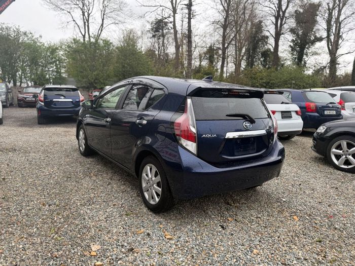 Toyota Aqua 2016
