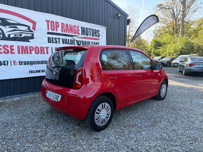 Volkswagen Up! 2015