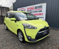 Toyota Sienta 2016