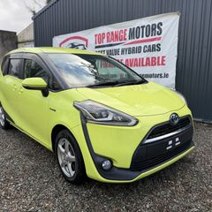 Toyota Sienta 2016
