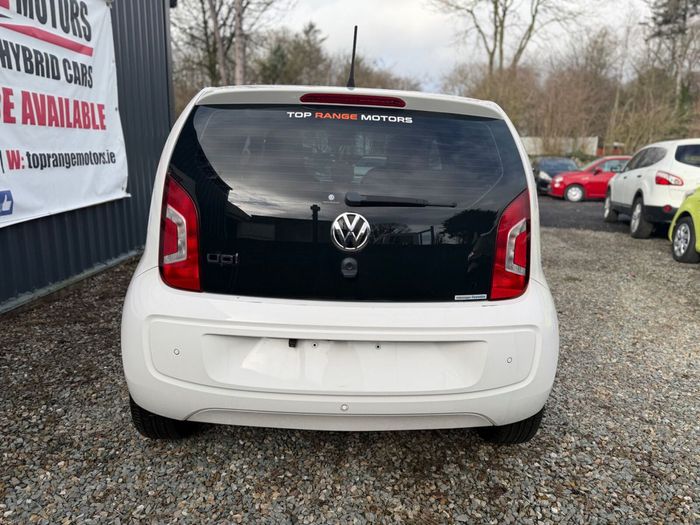 Volkswagen Up! 2015