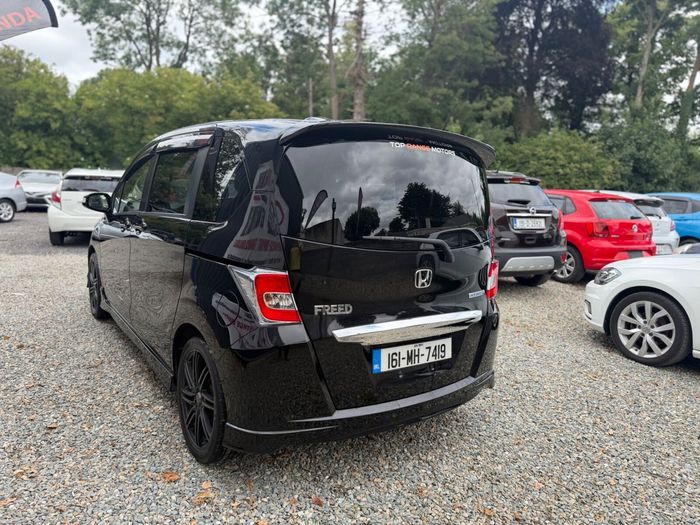 Honda Freed 2016