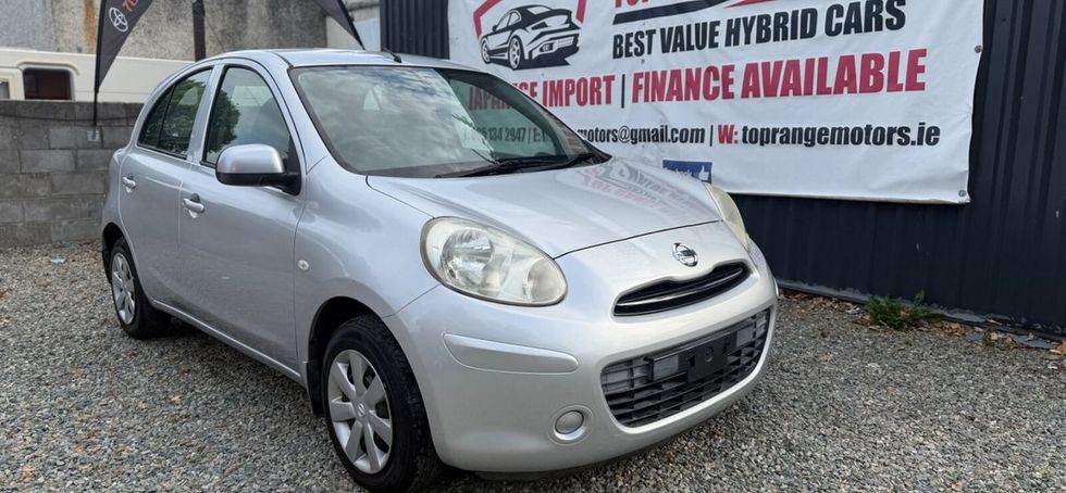 Nissan March 2013